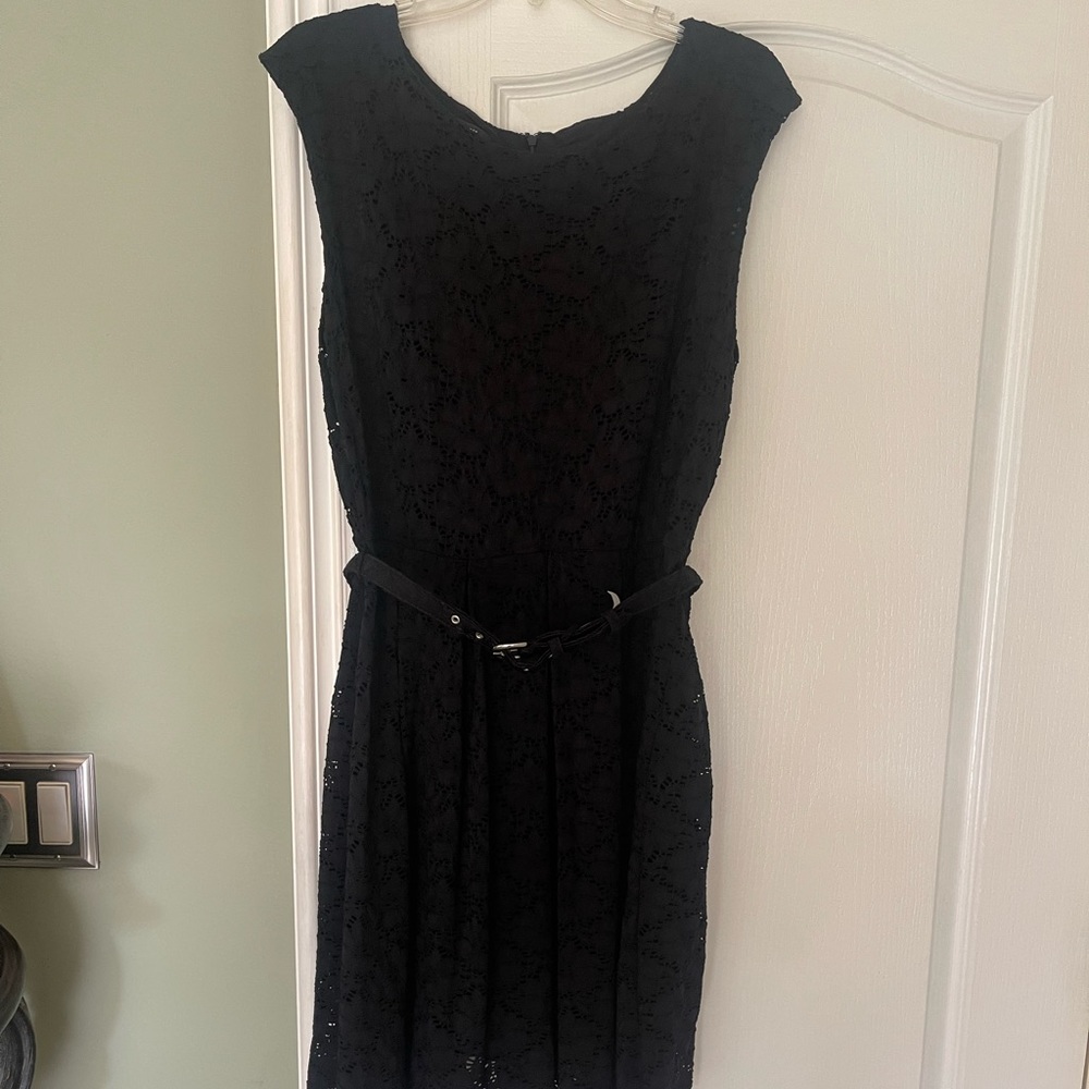 Alfani black sleeveless dress with belt (new) size L